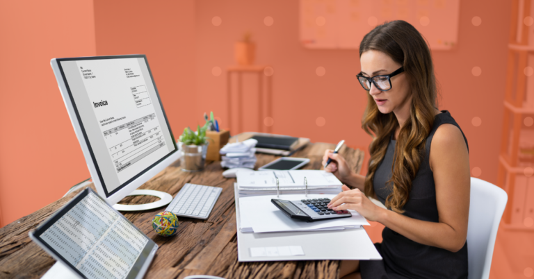 Come Risolvere la Fattura Elettronica Non Consegnata al Cliente 2 cliente confuso davanti a computer con fattura elettronica