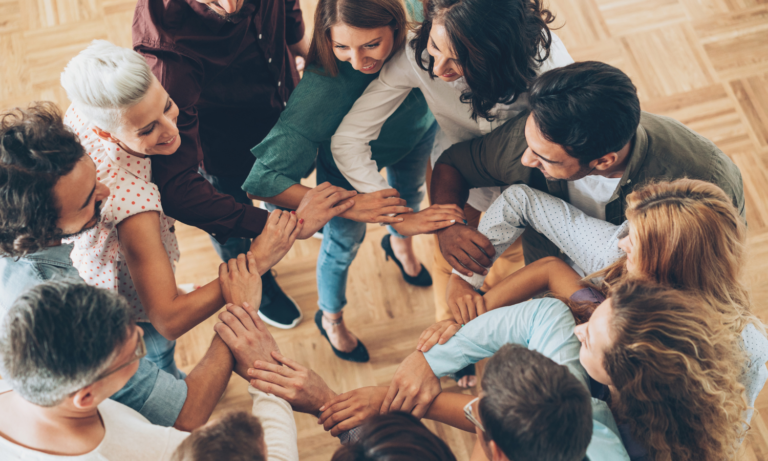 Qual è la responsabilità dei soci in una società in nome collettivo (SNC)